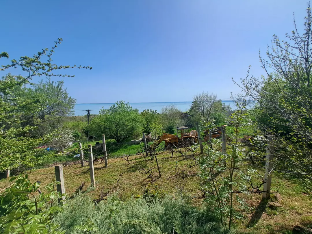 panoráma a telekről