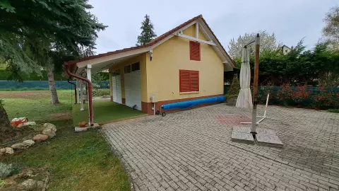 balatonszepezdi panorámás medencés ház - kisház