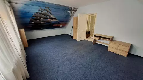 balatonszepezdi panorámás medencés ház - tetőtéri hálószoba